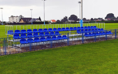 Wpływ dobrze zaprojektowanej trybuny na atmosferę i przeżycia podczas wydarzeń sportowych